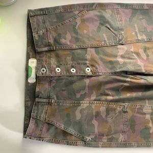 Anthropologie Camo jeans Size 30
